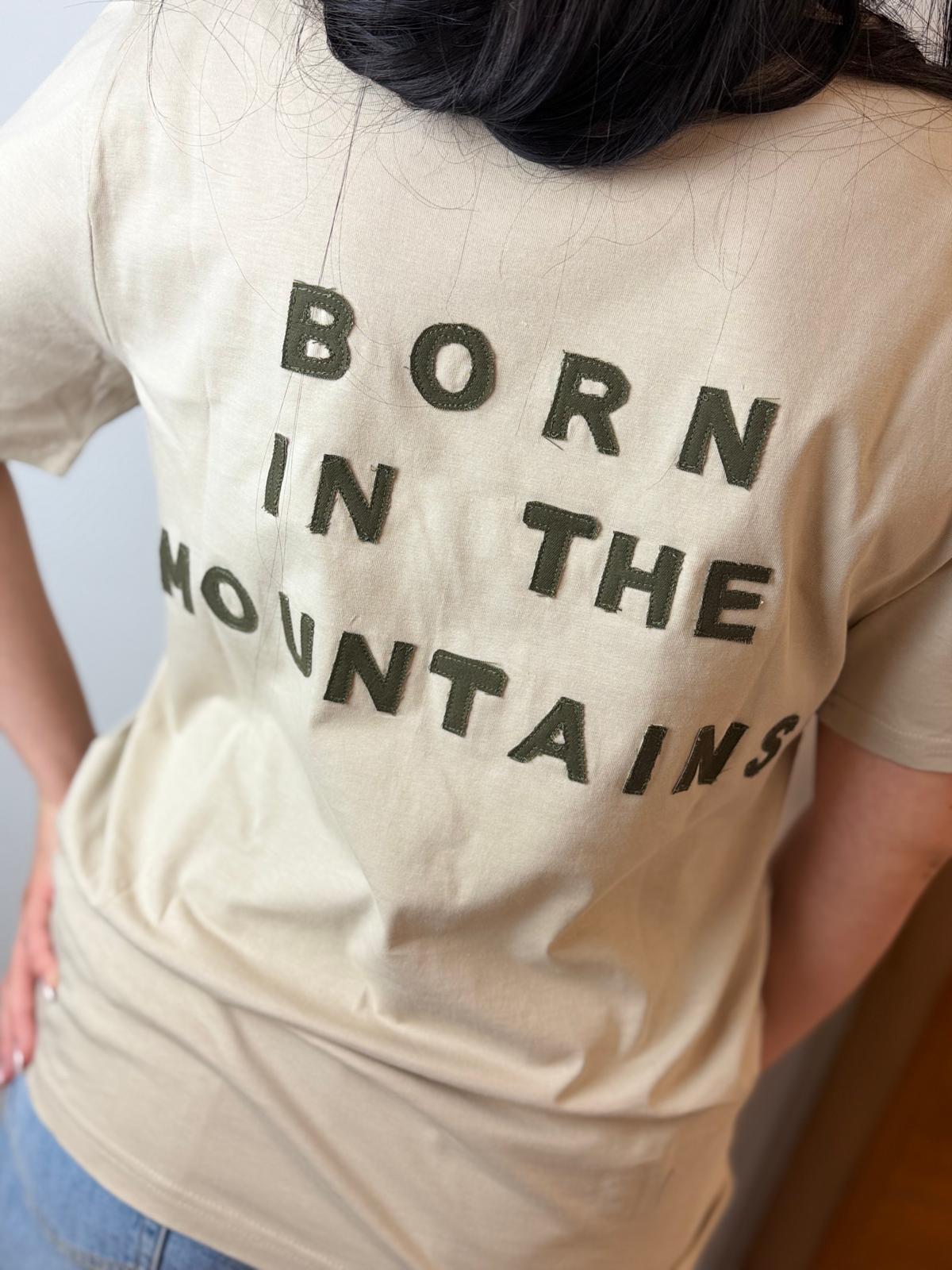 T-Shirt Unisex Born in the Mountains Desert Storm - immagine 3