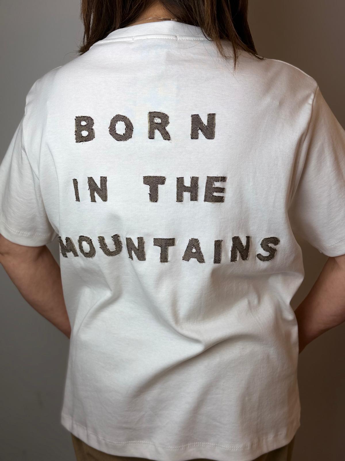 T-shirt Boxy fit Born in the Mountains Donna - immagine 13