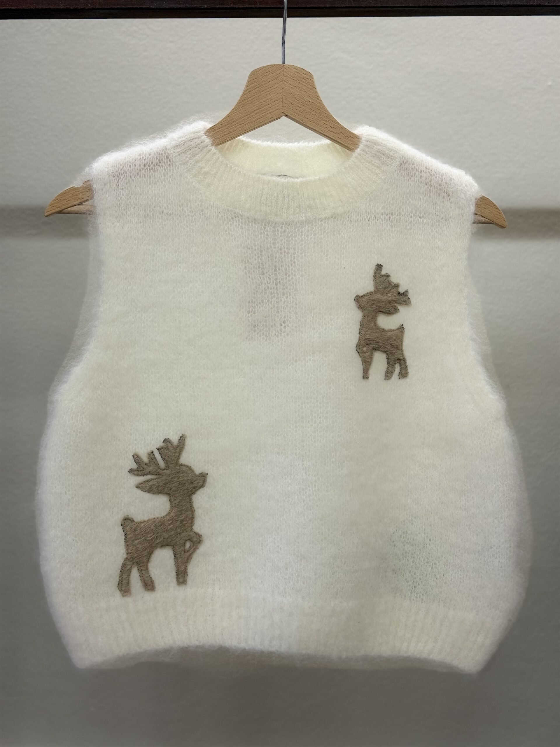 Gilet fluffy bianco cerbiatti